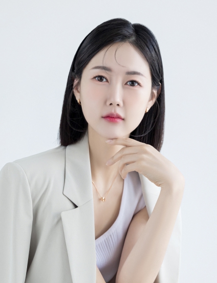 손지혜교수.jpg
